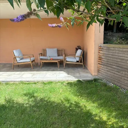 Blick Zur Bergkirche Weikersheim